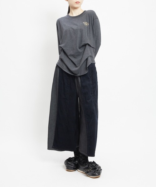 gomme(ゴム)の「サイドタックT(Tシャツ/カットソー・レディース・ホワイト/チャコールグレー/ブラウン/ブラック・MEDIUM)」の11枚目の写真