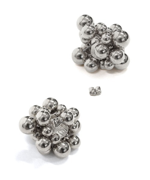 at.(アット)の「【at.】バブルピアス(ピアス(両耳用)・レディース・ゴールド/シルバー/シルバー系/ゴールド系/ホワイト系/ホワイト・ONE SIZE)」の21枚目の写真