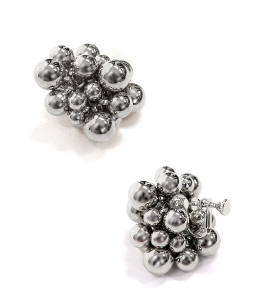 at.(アット)の「【at.】バブルピアス(ピアス(両耳用)・レディース・ゴールド/シルバー/シルバー系/ゴールド系/ホワイト系/ホワイト・ONE SIZE)」の22枚目の写真