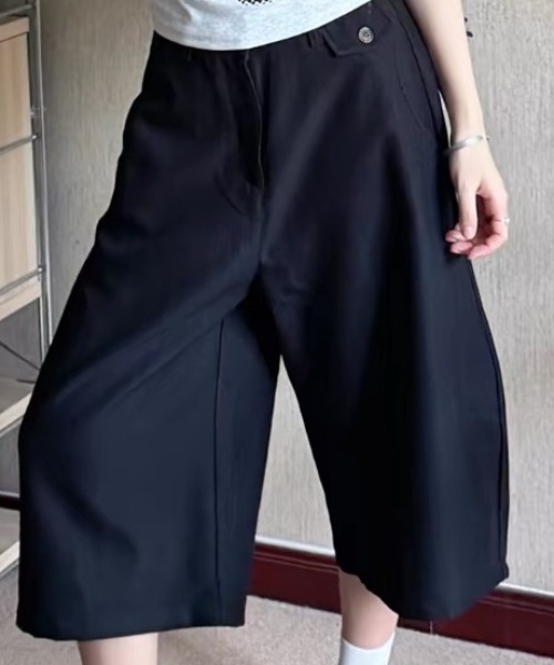 ampm(エーエムピーエム)の「ワイドパンツ ピンストライプ ガウチョパンツ ハイウエスト クロップドパンツ(その他パンツ・レディース・ブラック/グレー・S/M)」の4枚目の写真