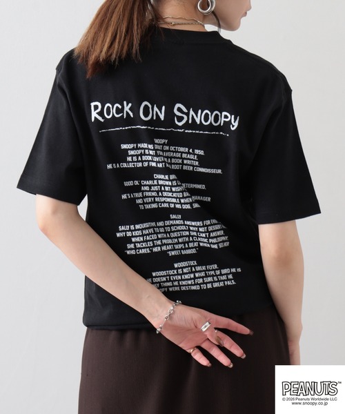 PEANUTS（ピーナッツ）の「PEANUTSロックバンド半袖Tシャツ（Tシャツ/カットソー・メンズ・オフホワイト/ブラック/ホワイト系/ブラック系・M/LL/L/S）」の22枚目の写真