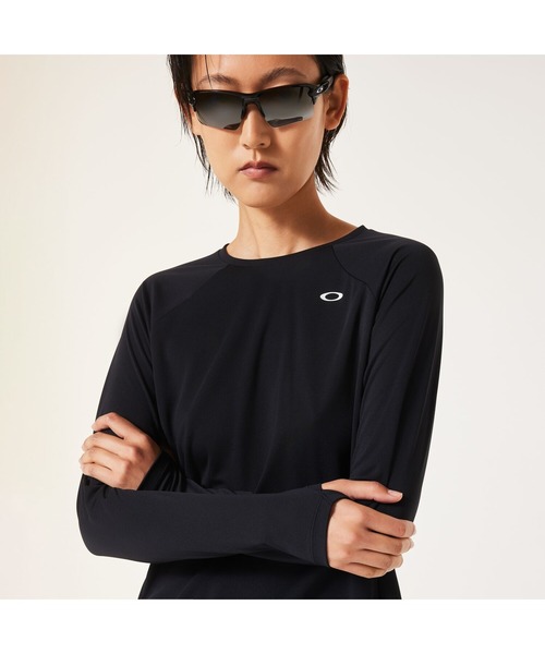 OAKLEY(オークリー)の「オークリー RADIANT QD OP L/S TEE 10.0/Tシャツ/スポーツ・トレーニング/レディース//OAKLEY(Tシャツ/カットソー・レディース・ホワイト/ブラック/ライトブルー・XS/S/M/L)」の18枚目の写真
