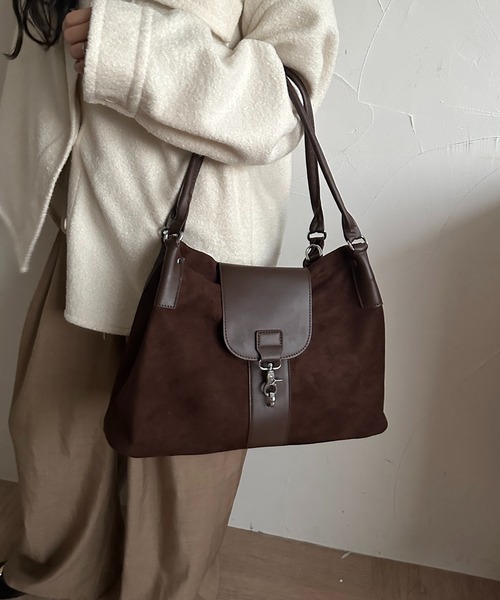 apres jour clair（アプレジュールクレア）の「【apres jour clair】2WAYフラップデザインバッグ（ショルダーバッグ・レディース・ブラウン系その他・FREE）」の5枚目の写真