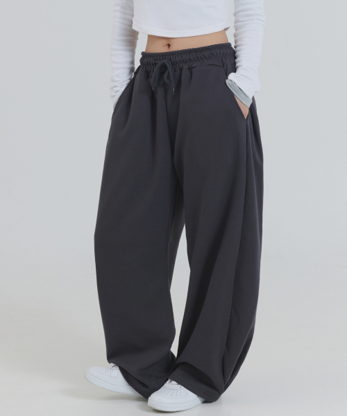 PIANER(ピアネール)の「ピンチカーブドスウェットパンツ(チャコール)(スウェットパンツ・レディース・チャコール・MEDIUM/LARGE/X-LARGE)」の2枚目の写真
