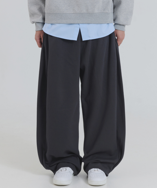 PIANER(ピアネール)の「ピンチカーブドスウェットパンツ(チャコール)(スウェットパンツ・レディース・チャコール・MEDIUM/LARGE/X-LARGE)」の7枚目の写真