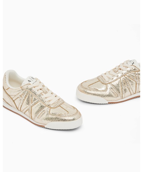 ARMANI EXCHANGE（アルマーニエクスチェンジ）の「【A|X アルマーニ エクスチェンジ】AXロゴ レースアップスニーカー（スニーカー・レディース・ゴールド・38/39/35/36/37）」の6枚目の写真