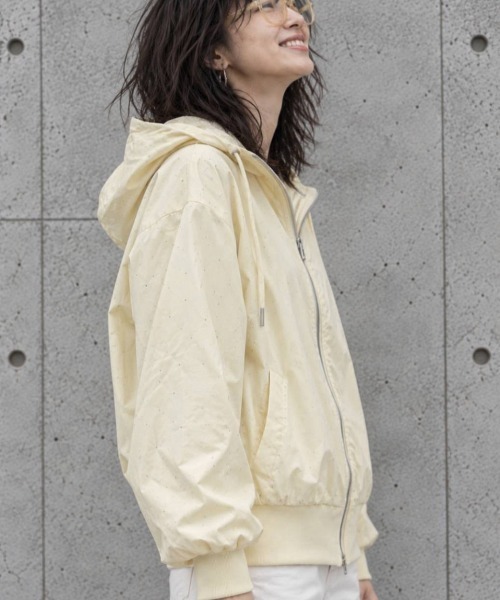 KAMINARI_TOKIO(カミナリトキオ)の「ラインストーン フーデットブルゾン(ブルゾン・レディース・ライトブルー/ブラック/ネイビー/レッド/イエロー/アイボリー・FREE)」の15枚目の写真