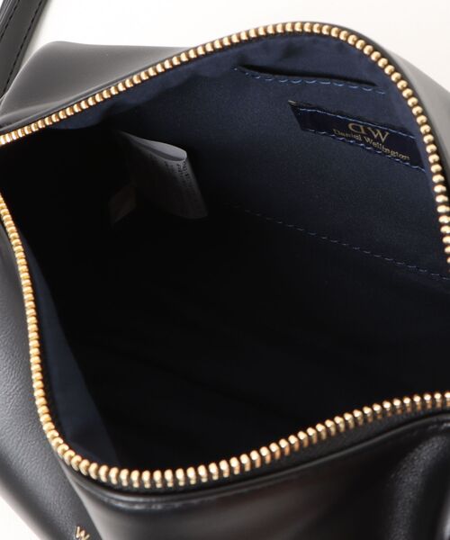 Daniel Wellington（ダニエルウェリントン）の「ダニエルウェリントン　LINEA　2WAY　ミニスクエアショルダーバッグ（ショルダーバッグ・レディース・ブラウン/ブラック/ワインレッド/グレイッシュベージュ/アイボリー・FREE）」の8枚目の写真