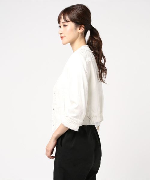 REAL CUBE（リアルキューブ）の「CYNICAL 透かしレース七分袖ノーカラーデニムジャケット（デニムジャケット・レディース・オフホワイト/ブルー・02）」の14枚目の写真