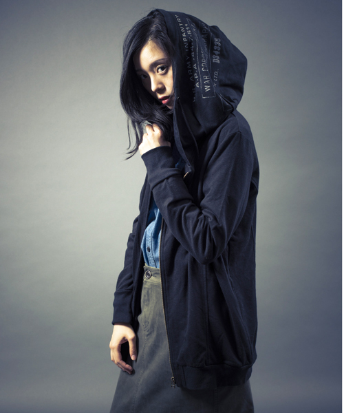 AVIREX（アヴィレックス）の「avirex/ アヴィレックス / STRETCH PRINT PARKA/ ストレッチ　プリント　パーカー（パーカー・レディース・グレー/ブラック・MEDIUM/SMALL）」の8枚目の写真