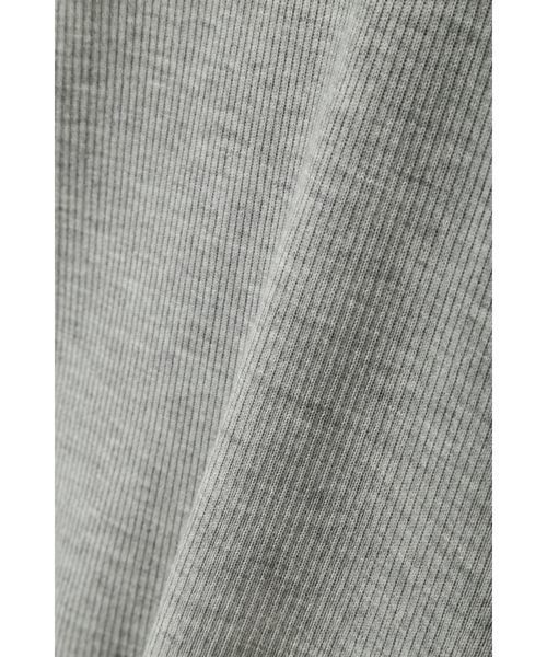 N.（N. Natural Beauty Basic）（エヌエヌナチュラルビューティーベーシック）の「ウールベーシックVネックニット（ニット/セーター・レディース・ホワイト/レッド/ベージュ/イエロー/ネイビー/グレー・MEDIUM）」の11枚目の写真