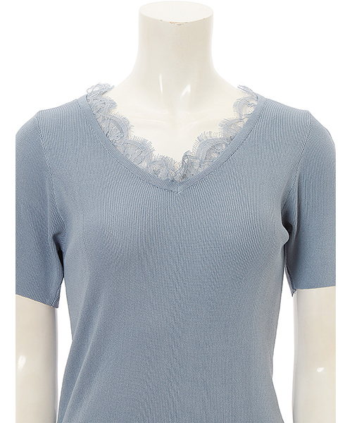 Color（カラー）の「Vネックレースリブニット（ニット/セーター・レディース・ブラック/サックスブルー/スモークピンク/ベージュ/ホワイト・MEDIUM）」の14枚目の写真