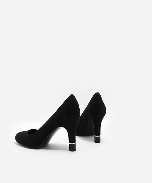 CHARLES & KEITH(チャールズ & キース)の「フォウスエードパンプス / FAUX SUEDE PUMPS(パンプス・レディース・ブラック/ブラウン系その他/パープル・23cm/24cm/23.5cm/24.5cm/22.5cm/25cm/25.5cm)」の6枚目の写真