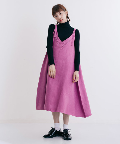 MERLOT(メルロー)の「スウェード調肩ストラップジャンパースカート7147(ジャンパースカート・レディース・ブラック/キャメル/グリーン/パープル・FREE)」の5枚目の写真