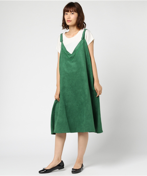 MERLOT(メルロー)の「スウェード調肩ストラップジャンパースカート7147(ジャンパースカート・レディース・ブラック/キャメル/グリーン/パープル・FREE)」の22枚目の写真