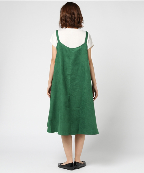 MERLOT(メルロー)の「スウェード調肩ストラップジャンパースカート7147(ジャンパースカート・レディース・ブラック/キャメル/グリーン/パープル・FREE)」の13枚目の写真