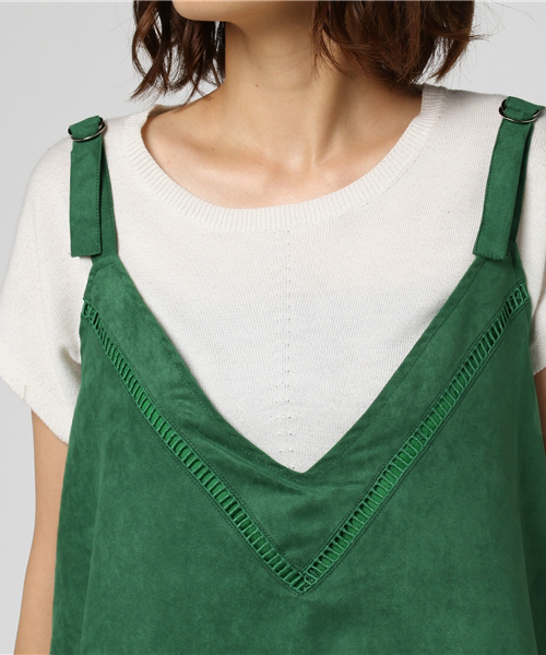 MERLOT(メルロー)の「スウェード調肩ストラップジャンパースカート7147(ジャンパースカート・レディース・ブラック/キャメル/グリーン/パープル・FREE)」の14枚目の写真