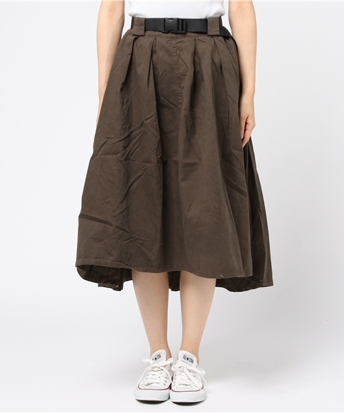 DOUBLE NAME（ダブルネーム）の「ベルト付ボリュームイレヘムスカート（スカート・レディース・ベージュ/カーキ/オレンジ/スミクロ・FREE）」の10枚目の写真