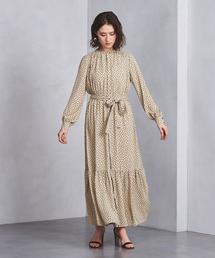 美品　ユナイテッドアローズ　ドット ノースリーブ マキシワンピース　ティアード UNITED ARROWS ティアード マキシワンピース 36 ノースリーブ