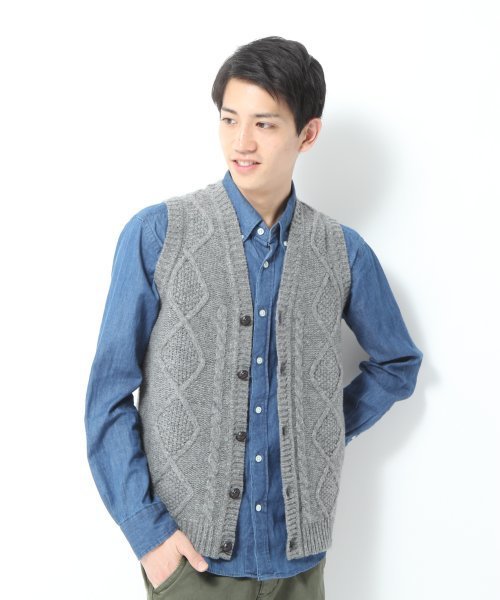 GLOBAL WORK（グローバルワーク）の「3Gケーブルベスト（ベスト・メンズ・グレー/ネイビー/レッド・MEDIUM/SMALL/LARGE/X-LARGE）」の2枚目の写真
