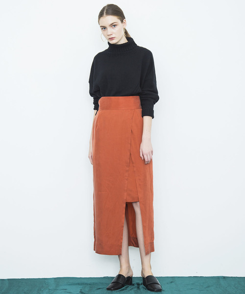 city(シティ)の「【CITY】CUPRA SATIN LONG SLIT SKIRT(スカート・レディース・ブラック/オレンジ/パープル・0/1)」の6枚目の写真