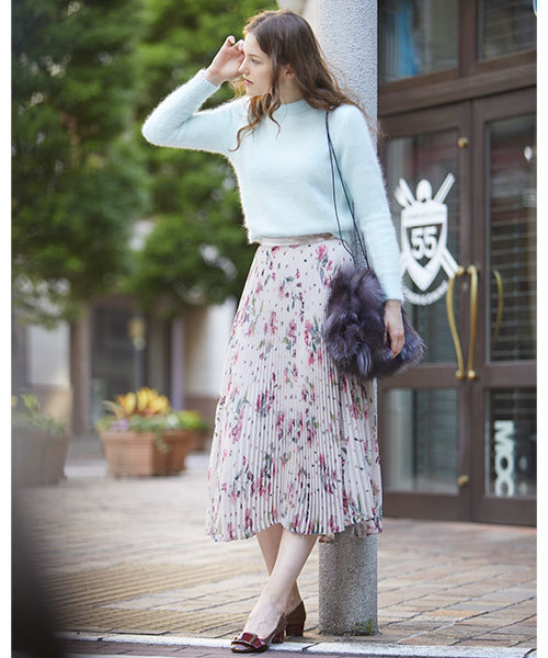 JILL STUART(ジルスチュアート)の「◆ウォーターカラーフラワープリーツスカート(スカート・レディース・グレー/ネイビー・2/0/4)」の15枚目の写真