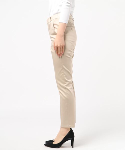 A/C DESIGN BY ALPHA CUBIC（エーシーデザインバイアルファキュービック）の「サテンストレッチパンツ（その他パンツ・レディース・ブラック/ベージュ/ブルー/ネイビー/オフホワイト・61/64/67/70）」の6枚目の写真