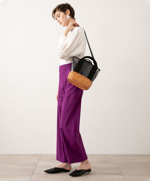 VIOLAd'ORO(ヴィオラドーロ)の「【VIOLAd'ORO】PVCx ラタンショルダー V-8241(ショルダーバッグ・レディース・ブラック/キャメル・FREE)」の17枚目の写真