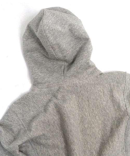 SHIPS（シップス）の「Champion: 【SHIPS AUTHENTIC 別注】 チャンピオン プリント フーデッド パーカー■（パーカー・メンズ・オフホワイト/ヘザ－グレー/ネイビー/レッド・LARGE/SMALL/MEDIUM）」の19枚目の写真