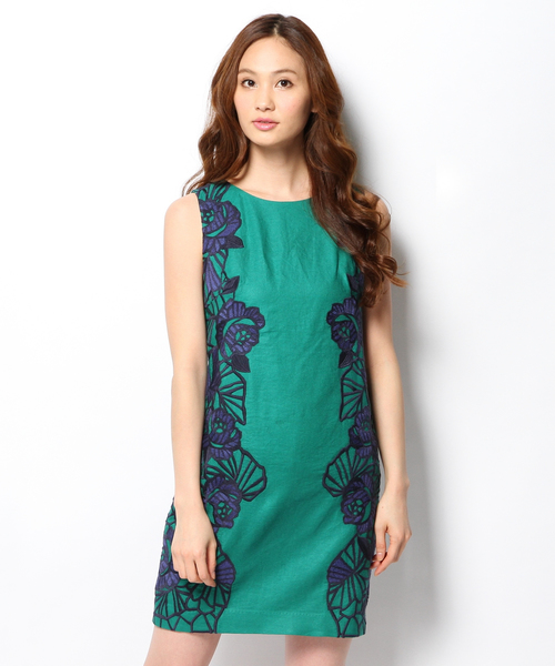 GRACE CONTINENTAL（グレースコンチネンタル）の「サイド刺繍  