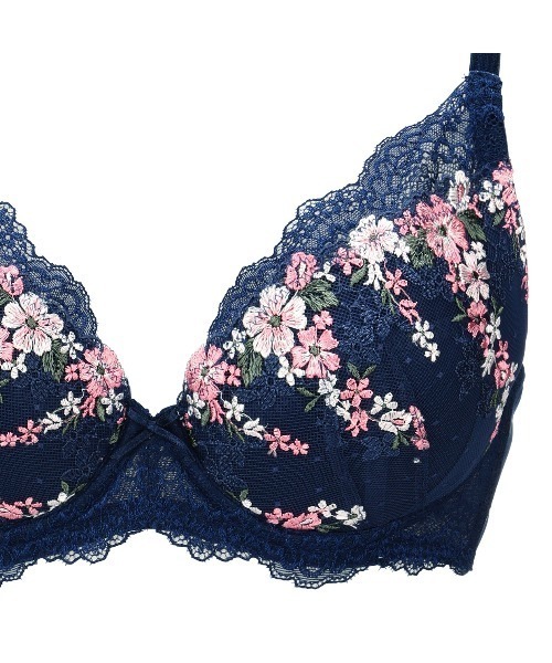 Triumph（トリンプ）の「プレミアムデザイン 天使のブラ スリムライン0050 ブラジャー(ブラレットデザイン)TR0050 WHU3（ブラジャー・レディース・ライトブルー/ネイビー/ピンク・C70/D70/C75/D75/E70/E75）」の10枚目の写真