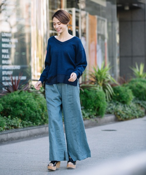 Munich(ミューニック)の「フレンチリネンキャンバス スリットフレアパンツ(その他パンツ・レディース・ブラック/ナチュラル/グレイッシュブルー/ダークオレンジ・S/M/XS)」の10枚目の写真