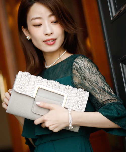PourVous（プールヴー）の「パール テキスタイルクラッチバッグ 結婚式 同窓会 オケージョン お呼ばれ  パーティーバッグ（クラッチバッグ・レディース・ブラック/グレー・FREE）」の6枚目の写真