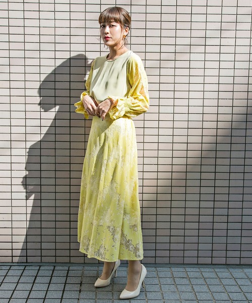 MILLION CARATS(ミリオンカラッツ)の「【WEB限定STYLE4】アンニュイレースブラウス(シャツ/ブラウス・レディース・イエロー/オフホワイト・FREE)」の22枚目の写真