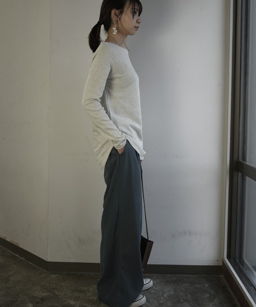 and it_（アンドイット）の「【日本製】Beコルテデイリーロングカットソー（Tシャツ/カットソー・レディース・オートミール/ライトグレー/キャメル/ライトブラウン/ブラック/ライトカーキ/カーキ/ベージュ/アイボリー/オフホワイト・L/M/LL）」の13枚目の写真