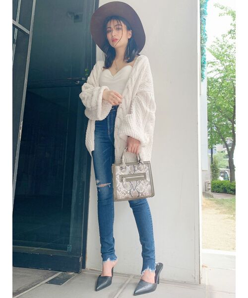 GYDA（ジェイダ）の「HEMダメージスキニーデニムパンツ（デニムパンツ・レディース・インディゴブルー/ブルー・SMALL/MEDIUM/X-SMALL）」の4枚目の写真