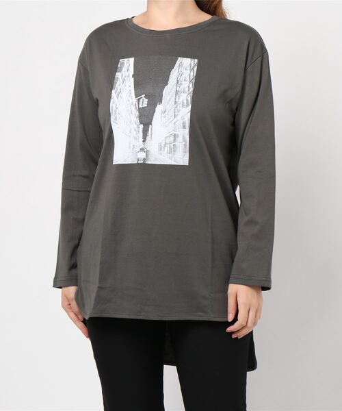 KOBE LETTUCE（コウベレタス）の「フォトプリントロンT（Tシャツ/カットソー・レディース・オフホワイト/ベージュ/チャコール・FREE）」の14枚目の写真