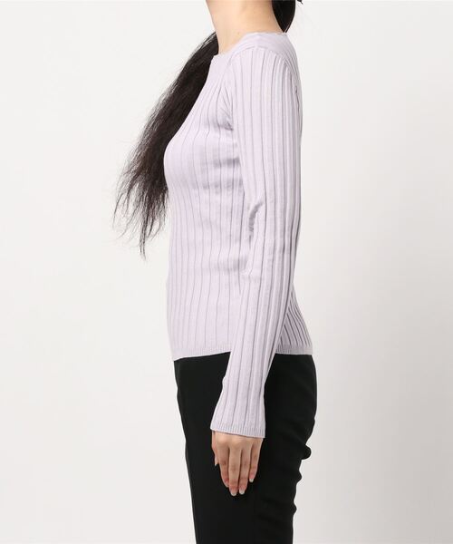 KOBE LETTUCE（コウベレタス）の「太リブボートネックニットトップス（ニット/セーター・レディース・ブラック/ブラウン/ホワイト系その他/ブルー系その他/パープル系その他・1）」の7枚目の写真