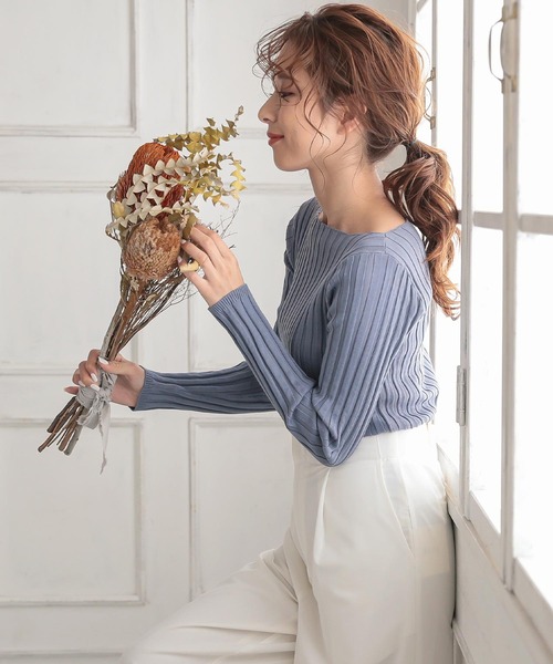 KOBE LETTUCE（コウベレタス）の「太リブボートネックニットトップス（ニット/セーター・レディース・ブラック/ブラウン/ホワイト系その他/ブルー系その他/パープル系その他・1）」の17枚目の写真