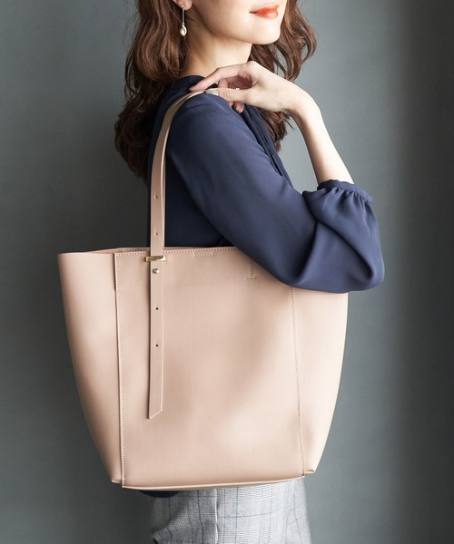 ROPE' PICNIC（ロペピクニック）の「ギボシアジャストハンドルソフトスムースA4トートバッグ（トートバッグ・レディース・グリーン系その他/ブラック/ベージュ・FREE）」の2枚目の写真