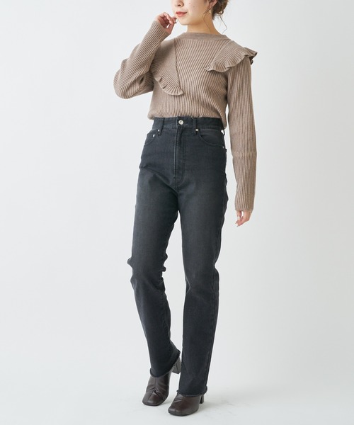 Chico（チコ）の「肩フリルリブニット/パイピングリブニット（ニット/セーター・レディース・ホワイト/ブラック/ミント/グレイッシュベージュ・FREE）」の8枚目の写真