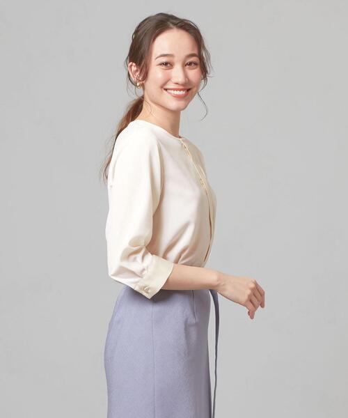 closet story（クローゼットストーリー）の「＜closet story＞サテンDKG ブラウス（シャツ/ブラウス・レディース・ホワイト/ネイビー/ライトピンク・FREE）」の2枚目の写真