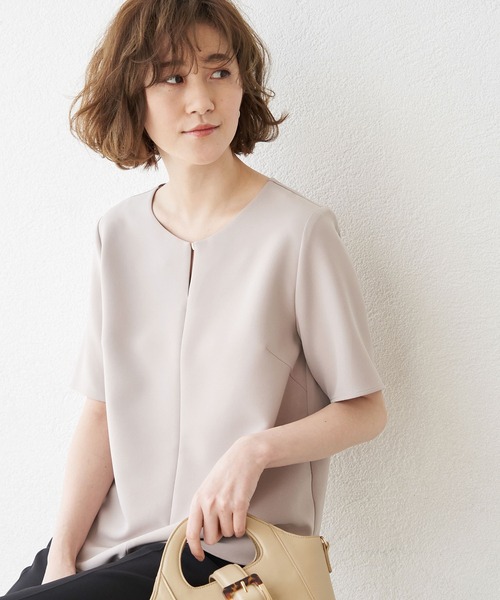 ROPE' PICNIC(ロペピクニック)の「【360°ウルトラストレッチ】【セットアップ対応】ハーフスリーブブラウス(シャツ/ブラウス・レディース・ホワイト/ライトグレー/ライトグリーン/ネイビー/イエロー系その他3/ブラック・38/40)」の3枚目の写真