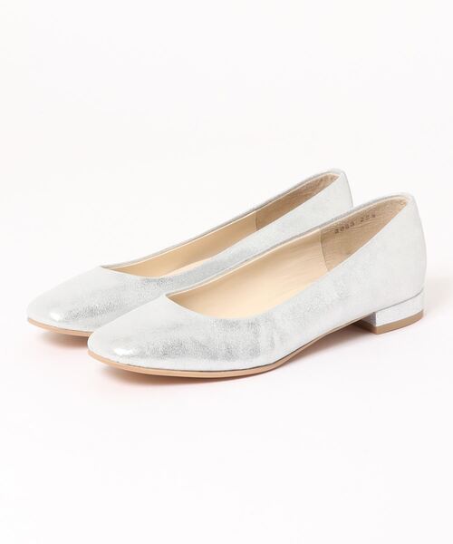 agnes b.（アニエスベー）の「スクエアトゥカッターパンプス（パンプス・レディース・シルバー/ピンクゴールド/ブラック系その他/ブラック×レッド・24.5cm/23.0cm/23.5cm/24.0cm/22.5cm）」の3枚目の写真