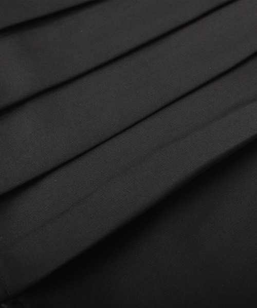 Primazel（プリマゼル）の「パンツ型裏地付きミニ丈プリーツスカート（スカート・レディース・ブラック/グレー/ホワイト・M）」の11枚目の写真