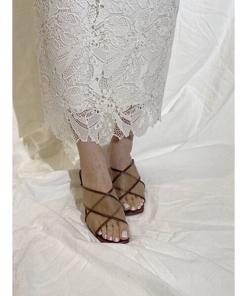 MERCURYDUO（マーキュリーデュオ）の「変形ヒールクロスメッシュサンダル（サンダル・レディース・ベージュ/ブラウン・38/36）」の9枚目の写真