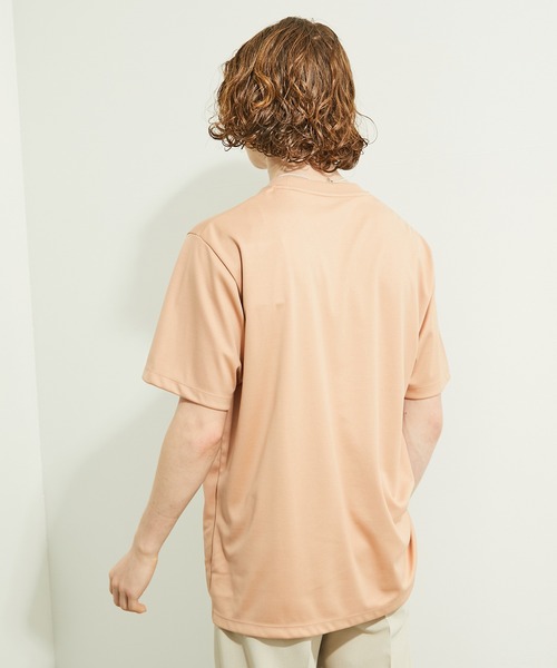 PUBLIC TOKYO（パブリックトウキョウ）の「極 ココTシャツ ビッグシルエット　”圧倒的な『ココち良さ』を実現したクルーネック無地Tシャツ”（Tシャツ/カットソー・メンズ・ホワイト/ブラック/ダークグレー/ミント/ピンク系その他/ネイビー/サックスブルー/グレイッシュベージュ・1/2/4/3）」の9枚目の写真