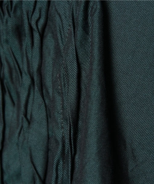 KATHARINE HAMNETT LONDON (キャサリンハムネットロンドン)の「100/2RANDOM TUCK / 100/2 ランダム タックシャツ(シャツ/ブラウス・メンズ・ホワイト/ブラック/グリーン・AL/MEDIUM/LARGE)」の12枚目の写真