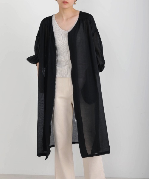 Bou Jeloud（ブージュルード）の「袖ボリュームシアーロングブルゾン（ブルゾン・レディース・ブラック/ライム/グレイッシュベージュ・38）」の2枚目の写真