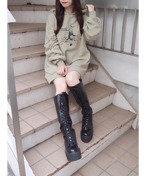 EATME（イートミー）の「レースアップロングブーツ（ブーツ・レディース・ブラック・S/M/L）」の3枚目の写真